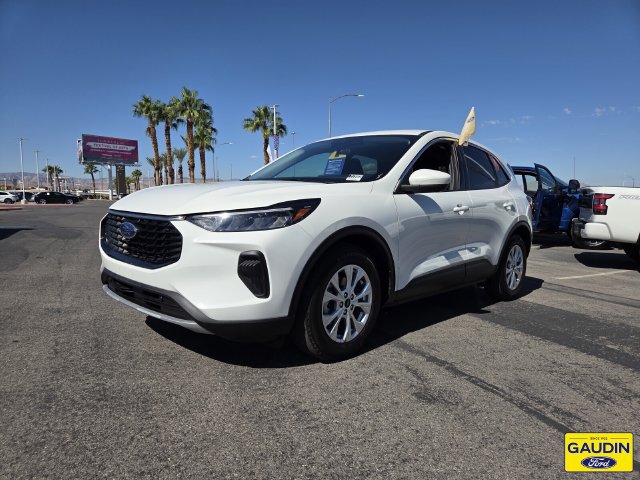 Certified 2023 Ford Escape Active w/ Tech Pack #2 FWD image 3