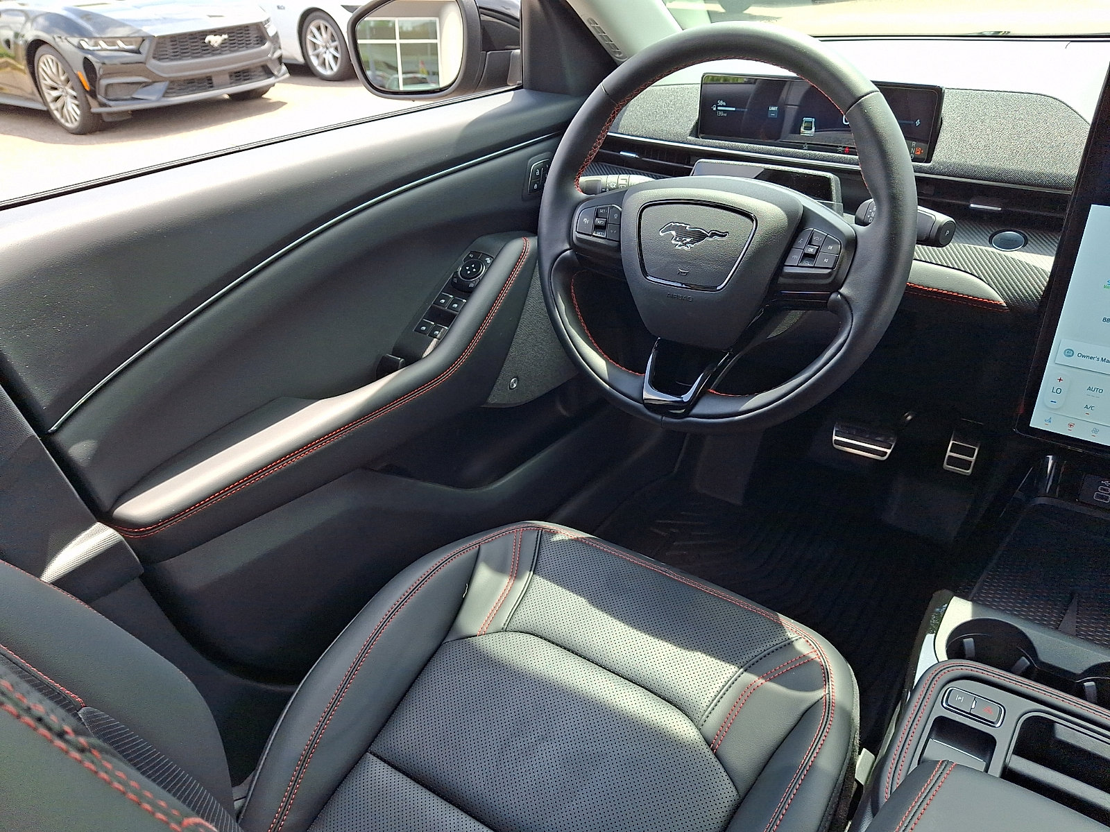 Certified 2025 Ford Mustang Mach-E Premium w/ Sport Appearance Package AWD/4WD image 14