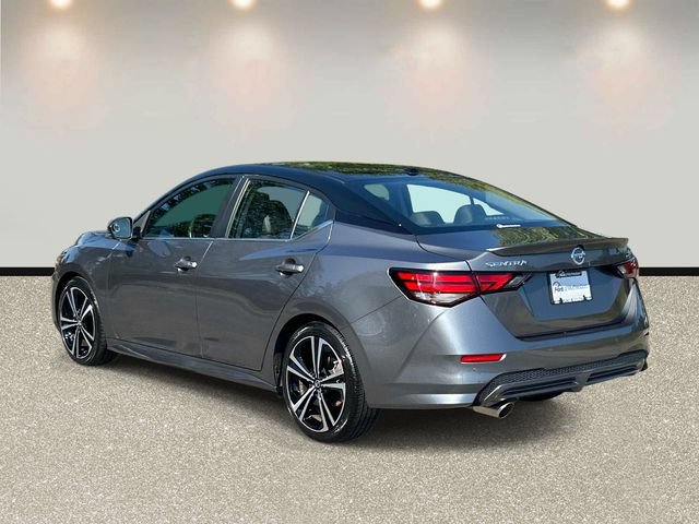 Used 2022 Nissan Sentra SR w/ SR Premium Package FWD image 7
