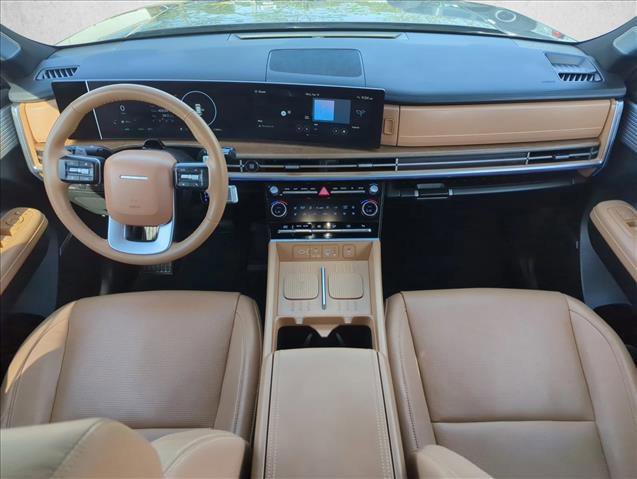 Used 2025 Hyundai Santa Fe Limited image 17