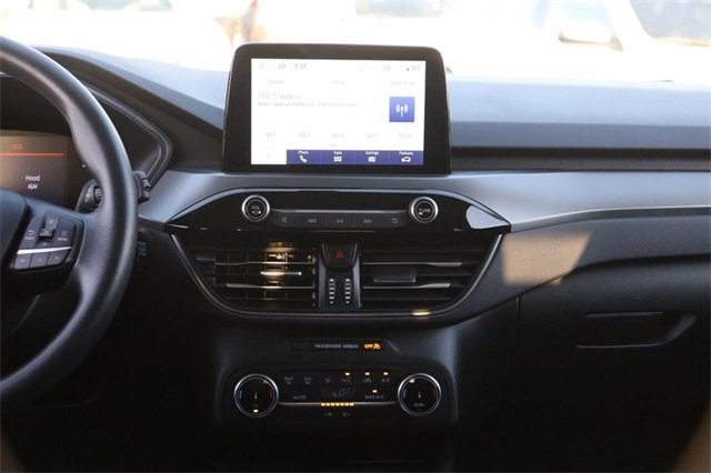 Certified 2025 Ford Escape Active image 23