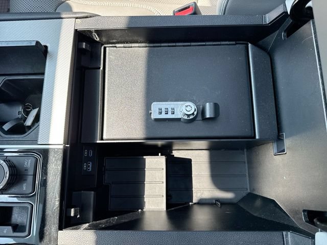 Used 2024 Toyota Sequoia Limited AWD/4WD image 21