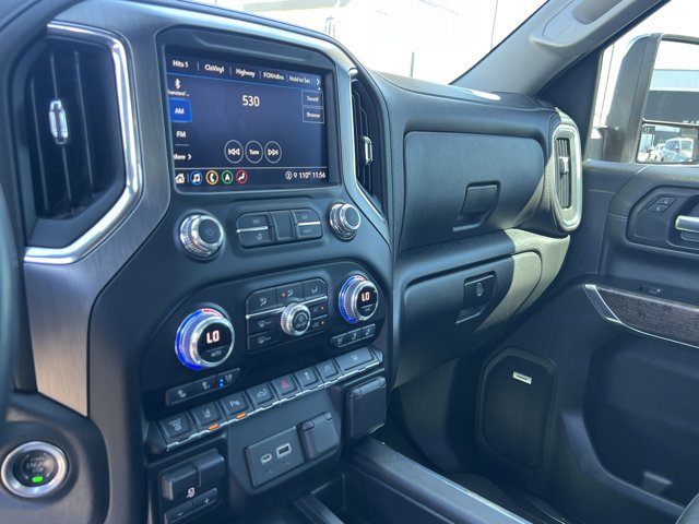Used 2022 GMC Sierra 3500 Denali w/ Denali Ultimate Package AWD/4WD image 15