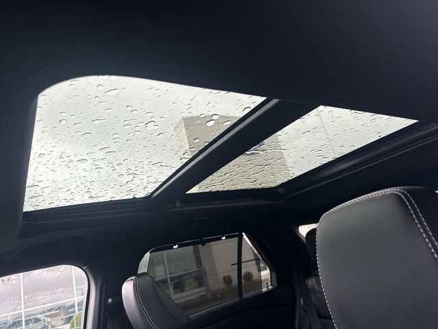 Certified 2024 Ford Explorer ST w/ Technology Package image 22