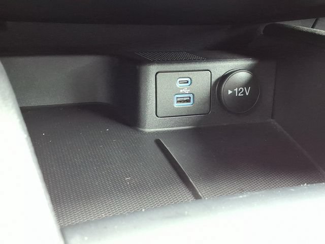 Certified 2023 Ford Escape ST-Line w/ Tech Pack #1 AWD/4WD image 30