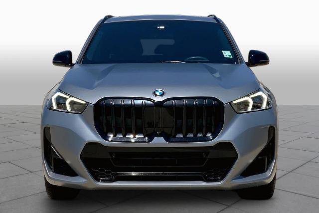 Used 2023 BMW X1 xDrive28i w/ Premium Package AWD/4WD image 4