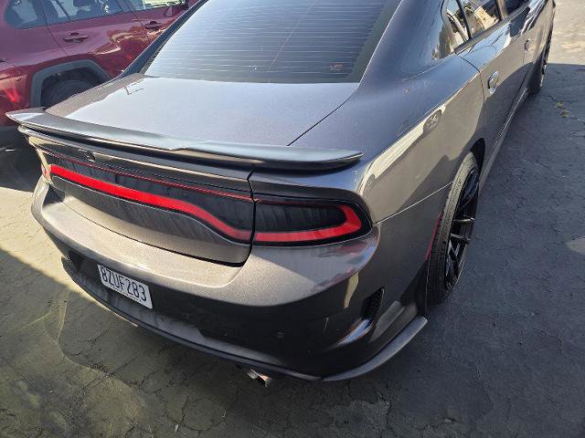 Used 2018 Dodge Charger R/T RWD image 9