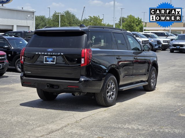 Certified 2025 Ford Expedition Active RWD image 7
