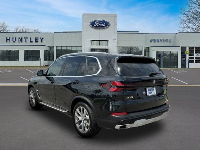 Used 2025 BMW X5 xDrive40i AWD/4WD image 5