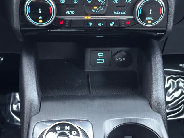 Certified 2022 Ford Escape SE w/ SE Sport Appearance Package AWD/4WD image 20
