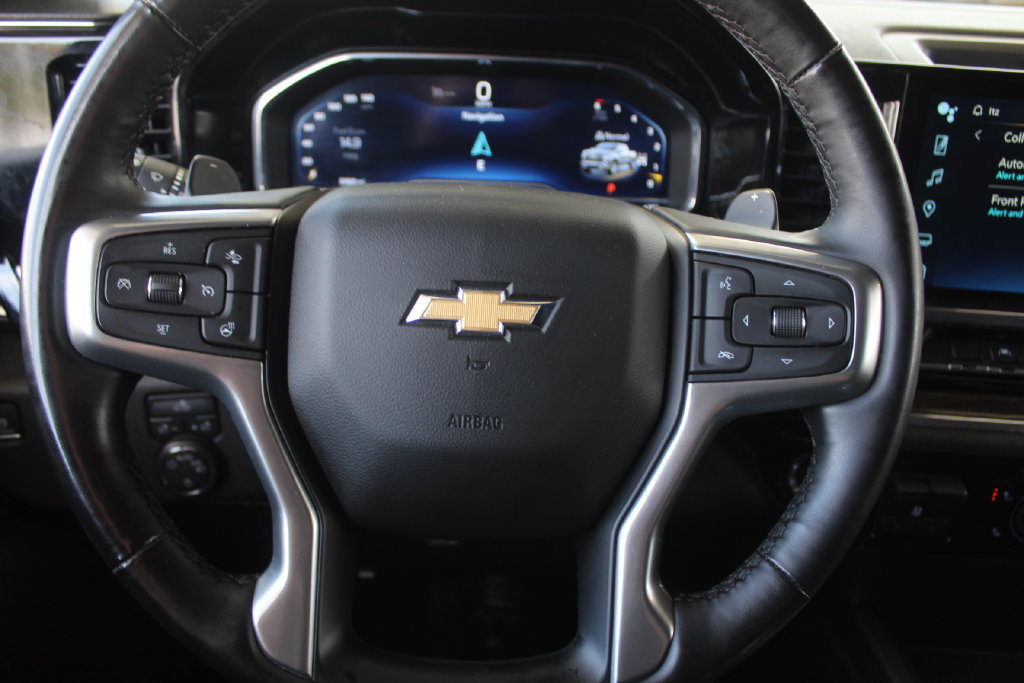Used 2024 Chevrolet Silverado 1500 LT w/ Z71 Off-Road Package AWD/4WD image 28