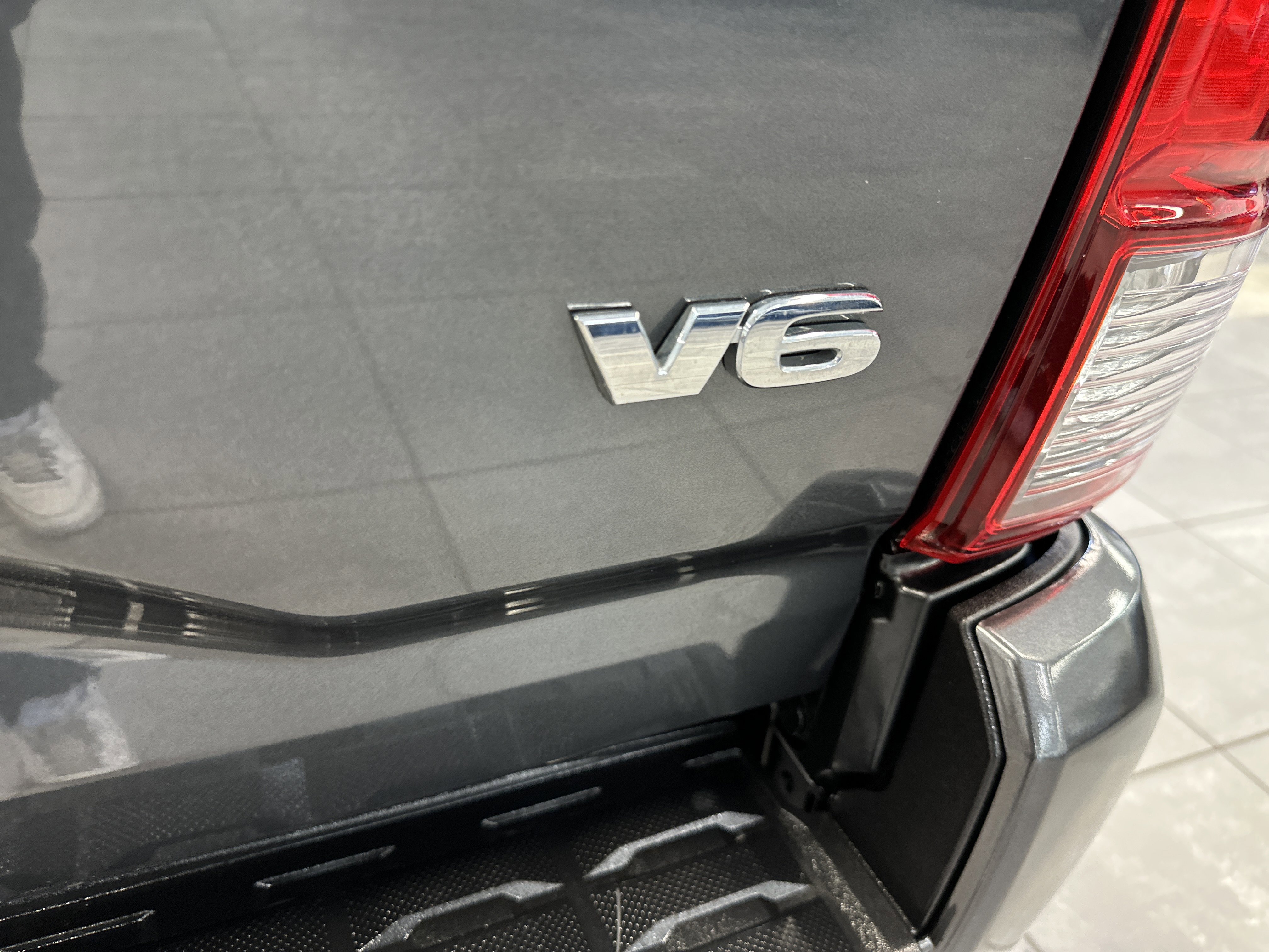 Used 2023 Toyota Tacoma SR image 18