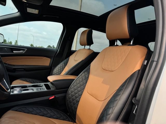 Certified 2024 Ford Edge Titanium w/ Titanium Elite Package AWD/4WD image 7