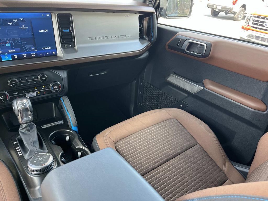 Certified 2023 Ford Bronco Outer Banks AWD/4WD image 16