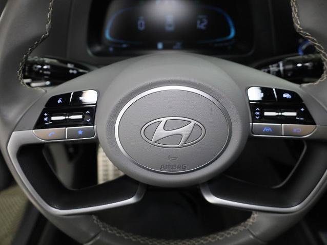 Used 2025 Hyundai Elantra Sport FWD image 15