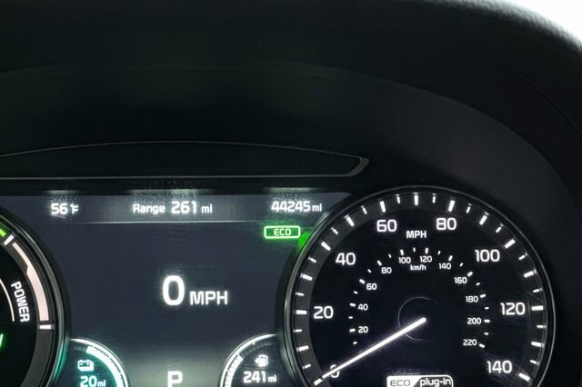 Used 2018 Kia Niro EX Premium image 23