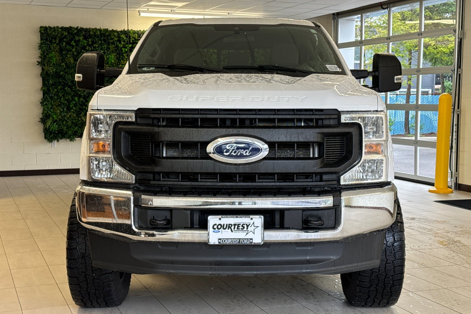 Certified 2022 Ford F350 XL w/ Power Equipment Group image 9