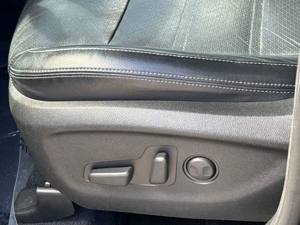 Used 2019 Kia Sorento EX image 24
