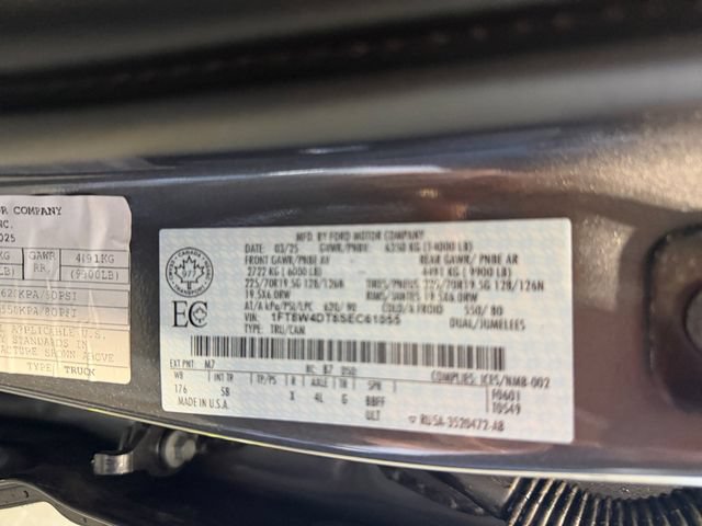 Certified 2025 Ford F450 Lariat w/ FX4 Off-Road Package AWD/4WD image 24