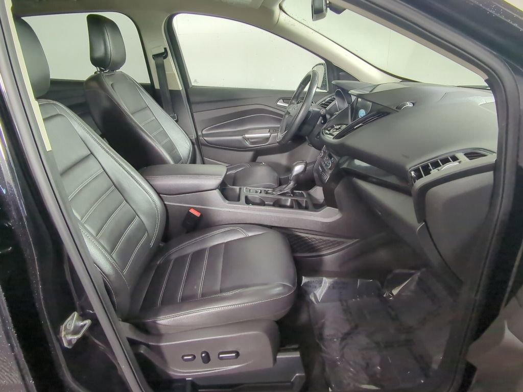 Certified 2019 Ford Escape Titanium image 13