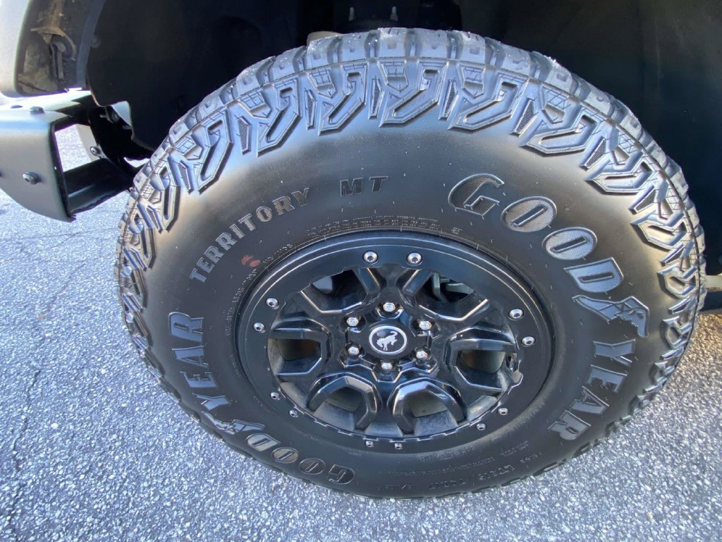 Certified 2024 Ford Bronco Wildtrak AWD/4WD image 3