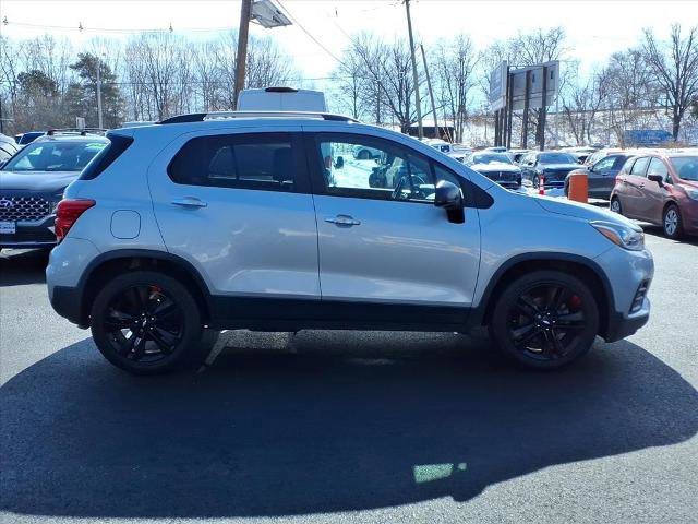 Used 2019 Chevrolet Trax LT w/ Redline Edition image 6