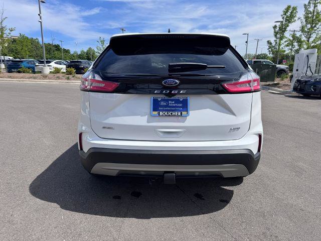 Certified 2024 Ford Edge SEL w/ Convenience Package AWD/4WD image 3
