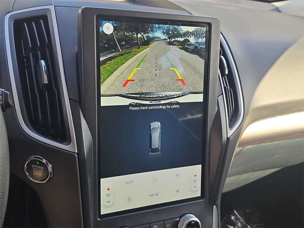 Certified 2022 Ford Edge SE w/ Black Appearance Package image 21