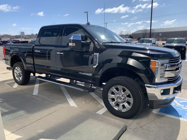 Certified 2019 Ford F350 Lariat w/ Lariat Ultimate Package image 8