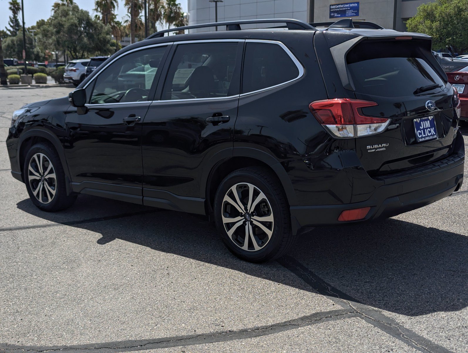 Used 2020 Subaru Forester Limited w/ Popular Package #3 AWD/4WD image 4