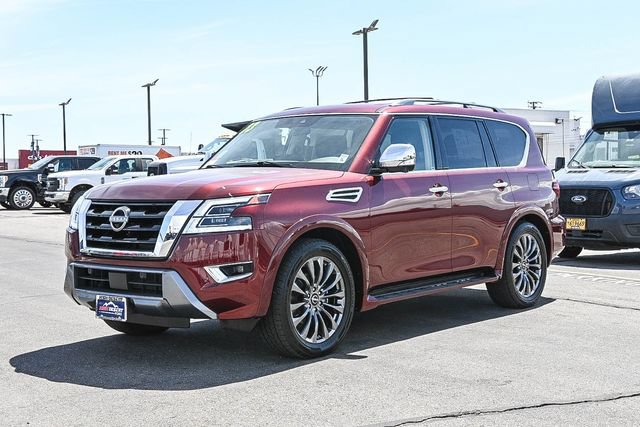 Used 2023 Nissan Armada Platinum w/ Captain's Chairs Package RWD image 3