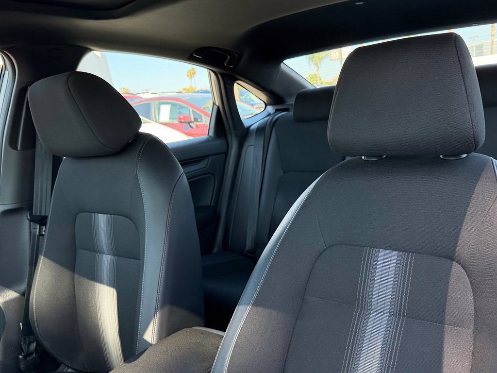 Used 2025 Honda Civic Sport image 16