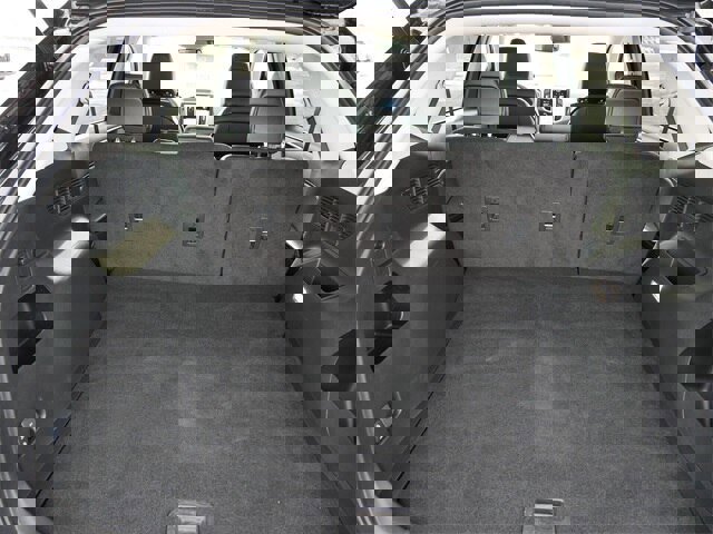 Certified 2024 Ford Edge SEL image 6