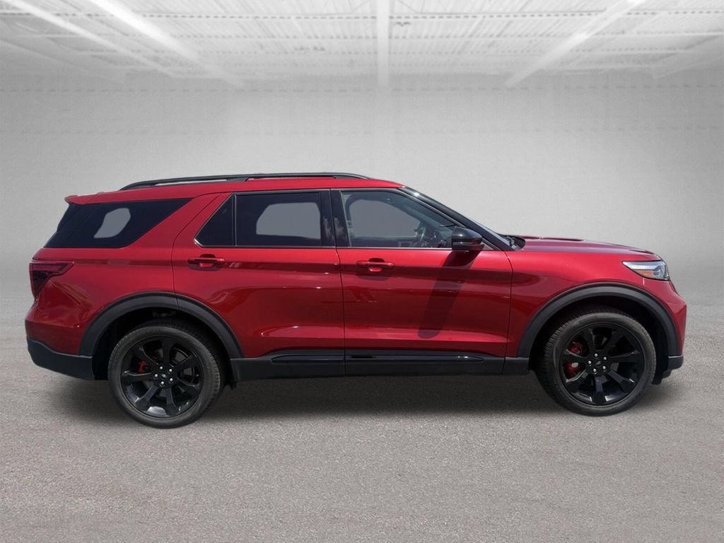 Certified 2023 Ford Explorer ST w/ Equipment Group 401A AWD/4WD image 3