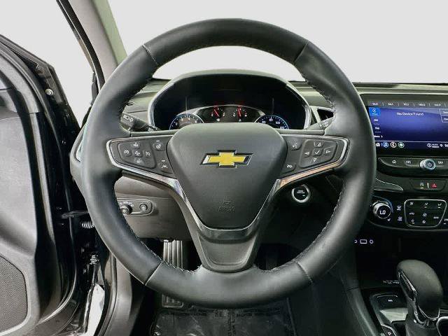 Used 2024 Chevrolet Equinox Premier AWD/4WD image 16