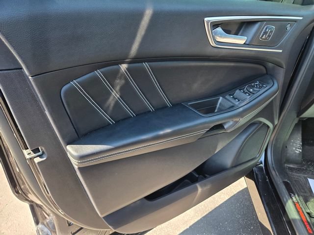 Certified 2022 Ford Edge ST w/ Equipment Group 401A AWD/4WD image 30