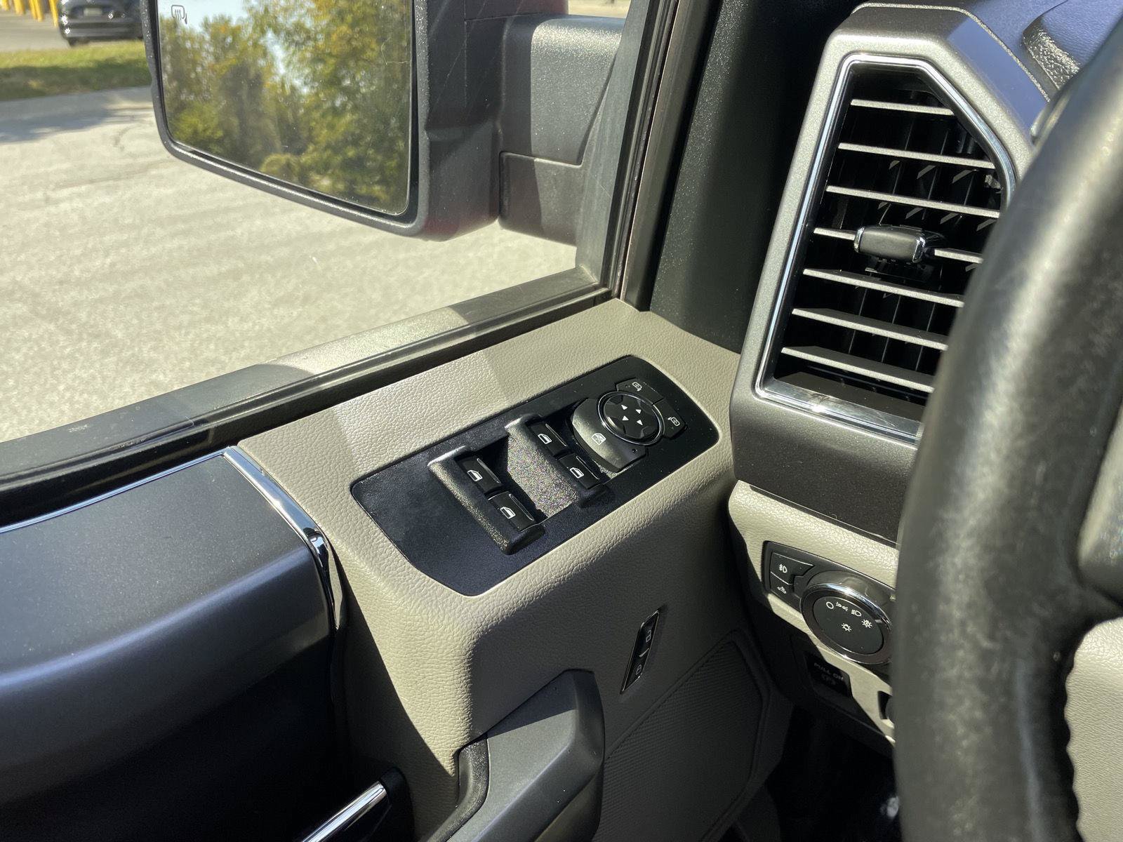 Certified 2018 Ford F150 XLT w/ Equipment Group 302A Luxury AWD/4WD image 30