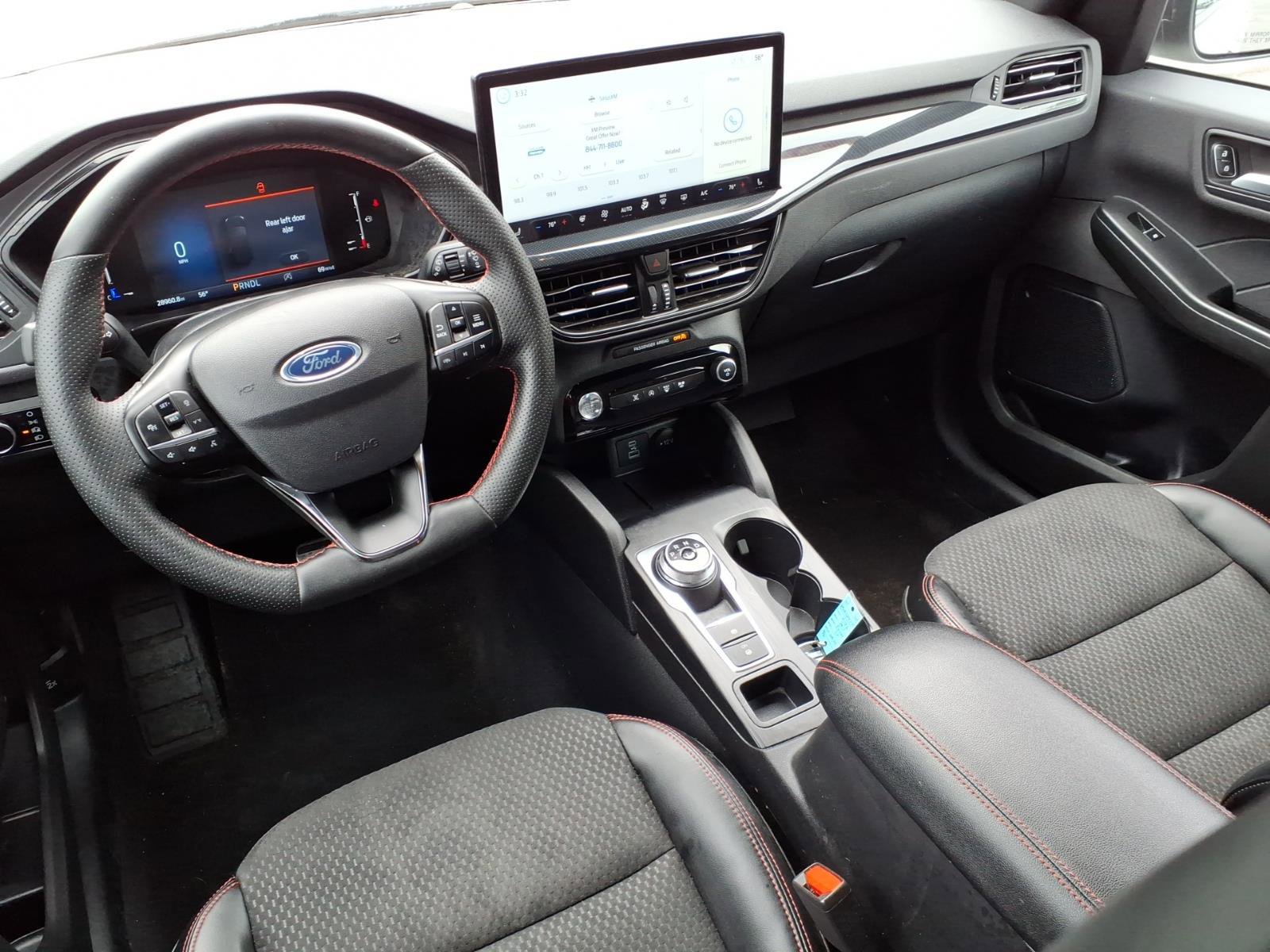 Certified 2023 Ford Escape ST-Line AWD/4WD image 5