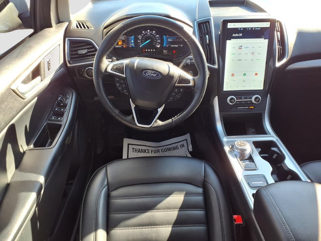 Certified 2024 Ford Edge SEL w/ Convenience Package AWD/4WD image 9