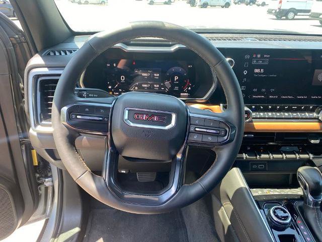 Used 2024 GMC Canyon AT4 w/ AT4 Premium Package AWD/4WD image 18