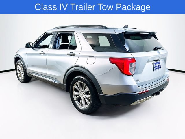 Certified 2023 Ford Explorer XLT w/ Equipment Group 202A AWD/4WD image 6