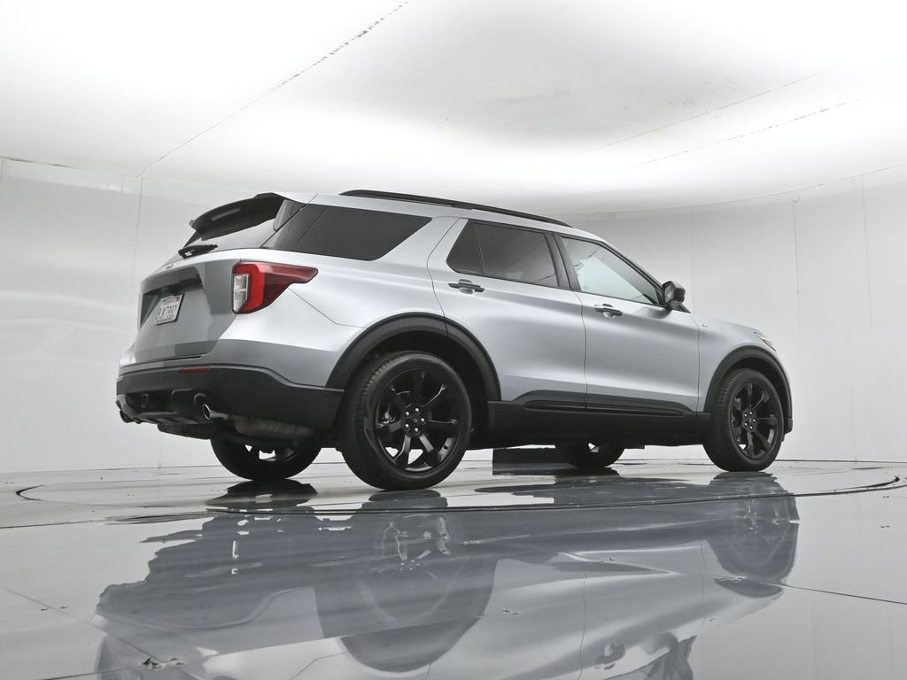 Certified 2023 Ford Explorer ST-Line w/ Class IV Trailer Tow Package RWD image 52