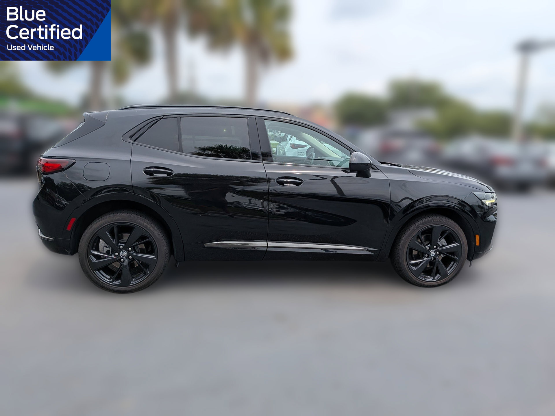 Used 2023 Buick Envision Essence w/ Sport Touring Package FWD image 3