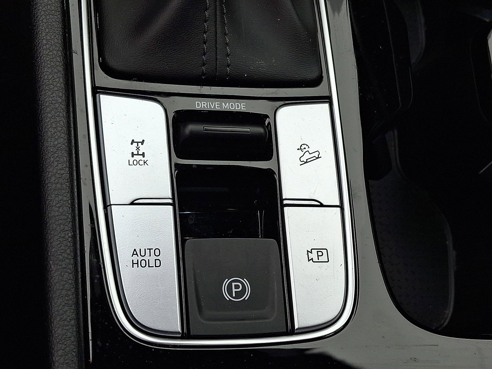 Used 2022 Hyundai Santa Cruz SEL Premium image 22