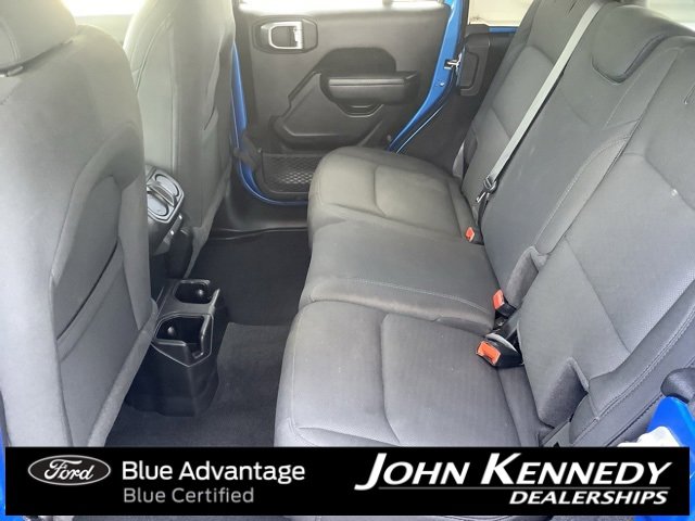 Used 2022 Jeep Wrangler Sport image 35