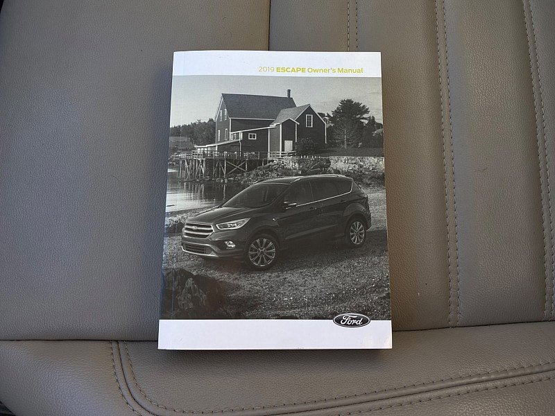 Certified 2019 Ford Escape Titanium AWD/4WD image 58