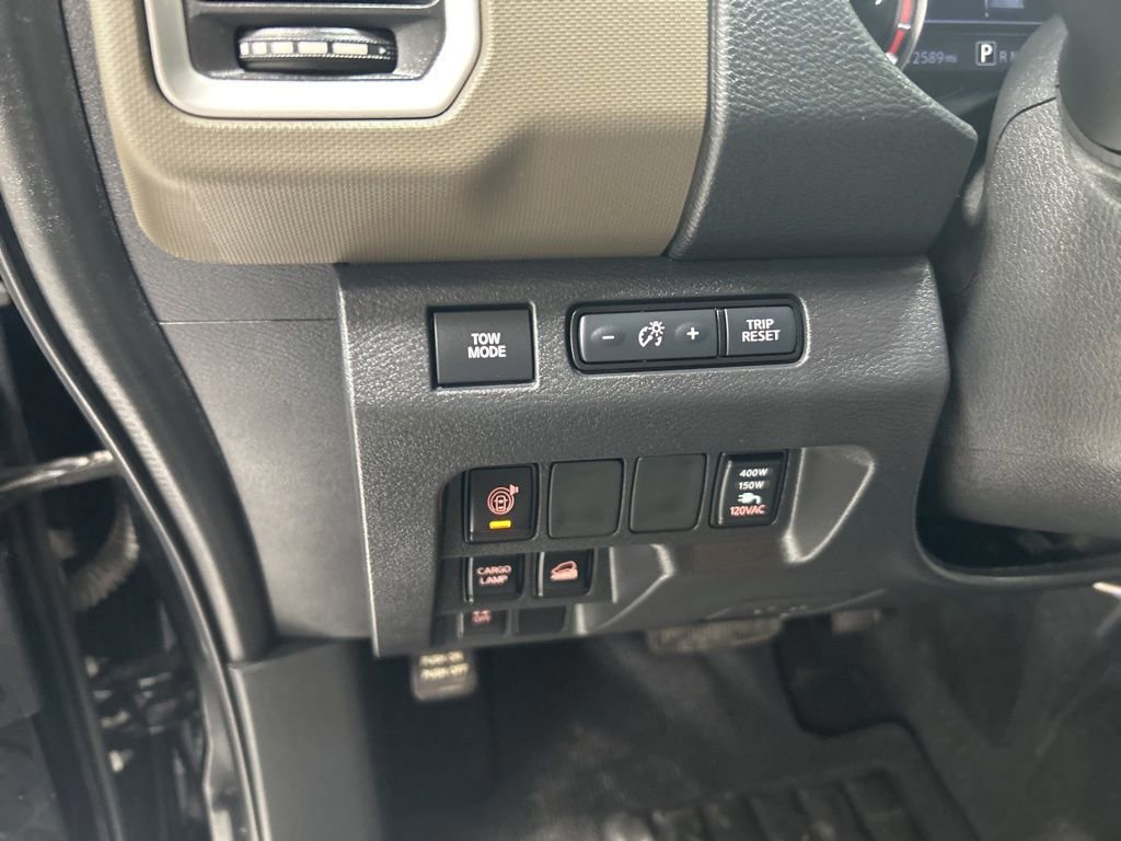 Used 2022 Nissan Frontier SV image 12