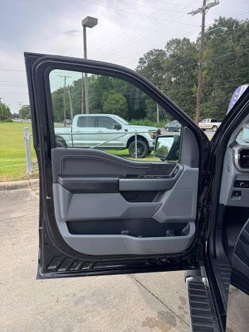 Certified 2024 Ford F150 XLT w/ Mobile Office Package AWD/4WD image 7