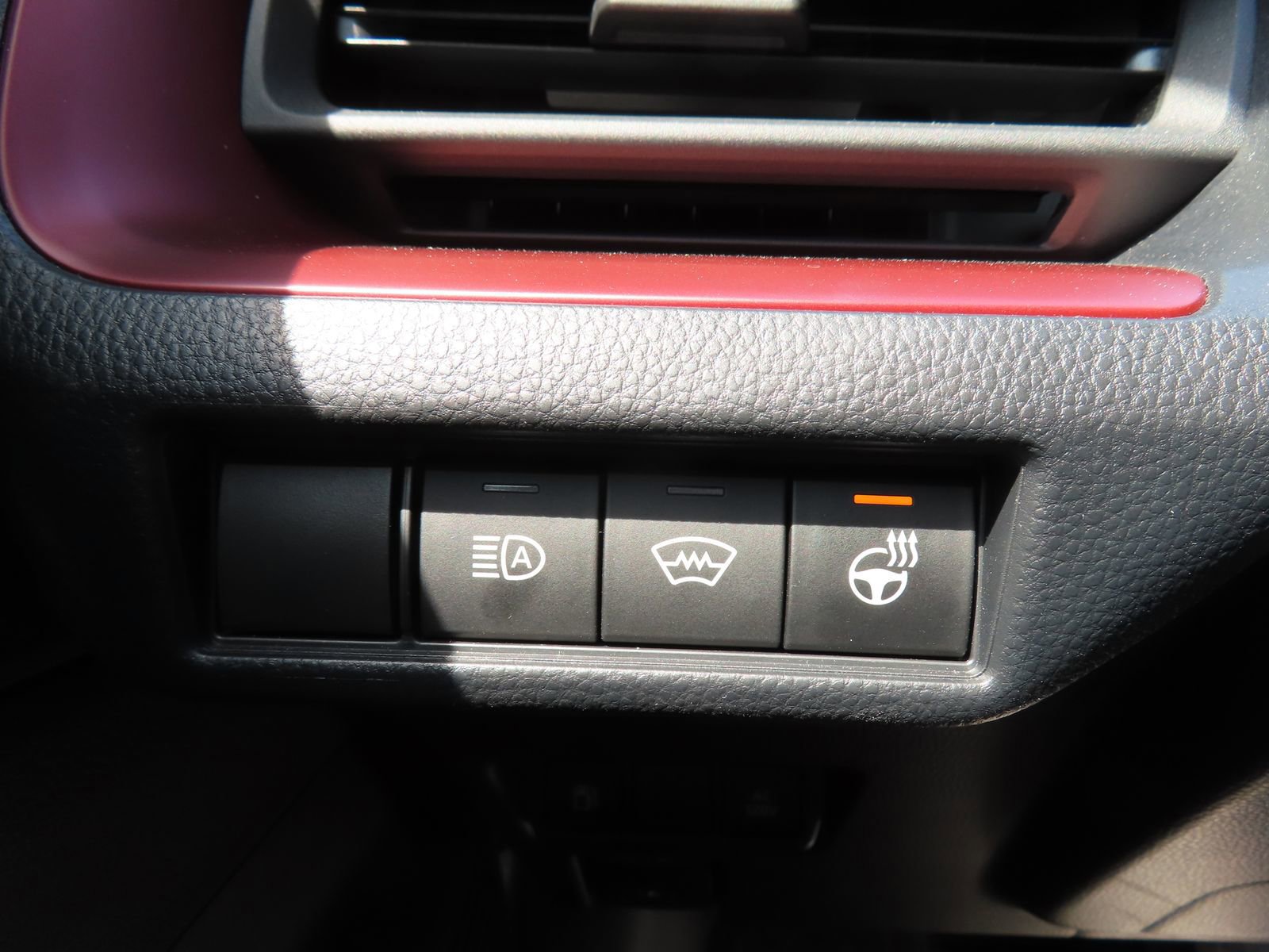 Used 2023 Toyota Prius Prime image 13