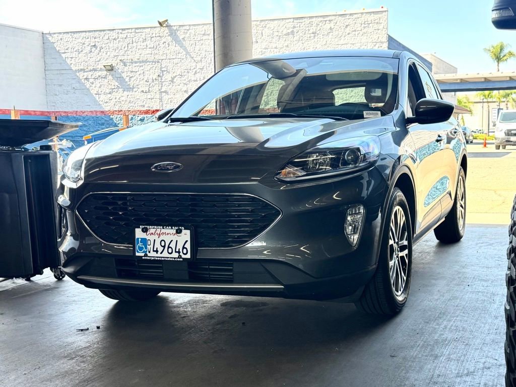 Certified 2022 Ford Escape SEL image 3